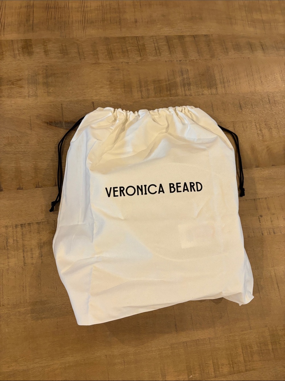 Veronica Beard Studded Boxy Leather Shoulder Bag Off-White NWT $648 Gorgeous! - Picture 7 of 12
